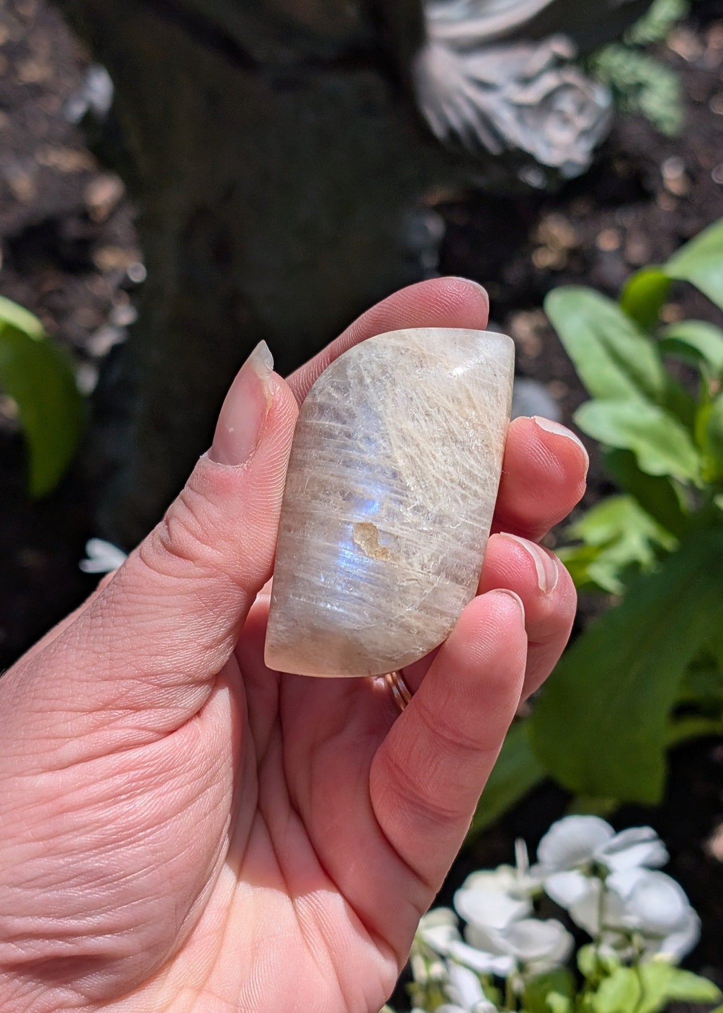 Pierre de lune (moonstone)