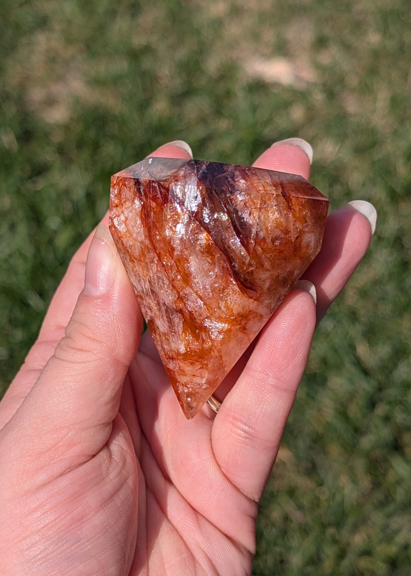 Quartz feu - Diamant (175G)