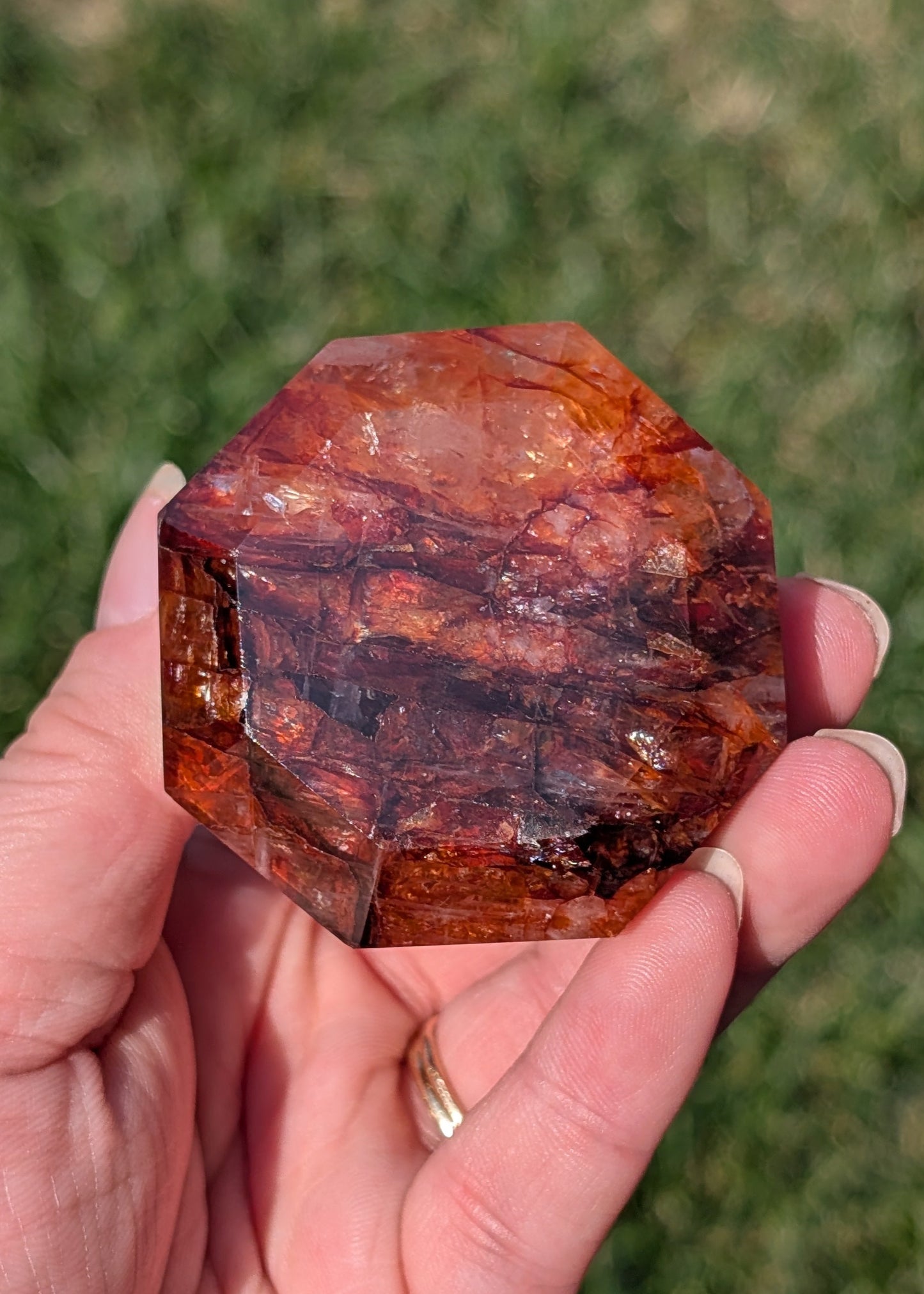 Quartz feu - Diamant (175G)