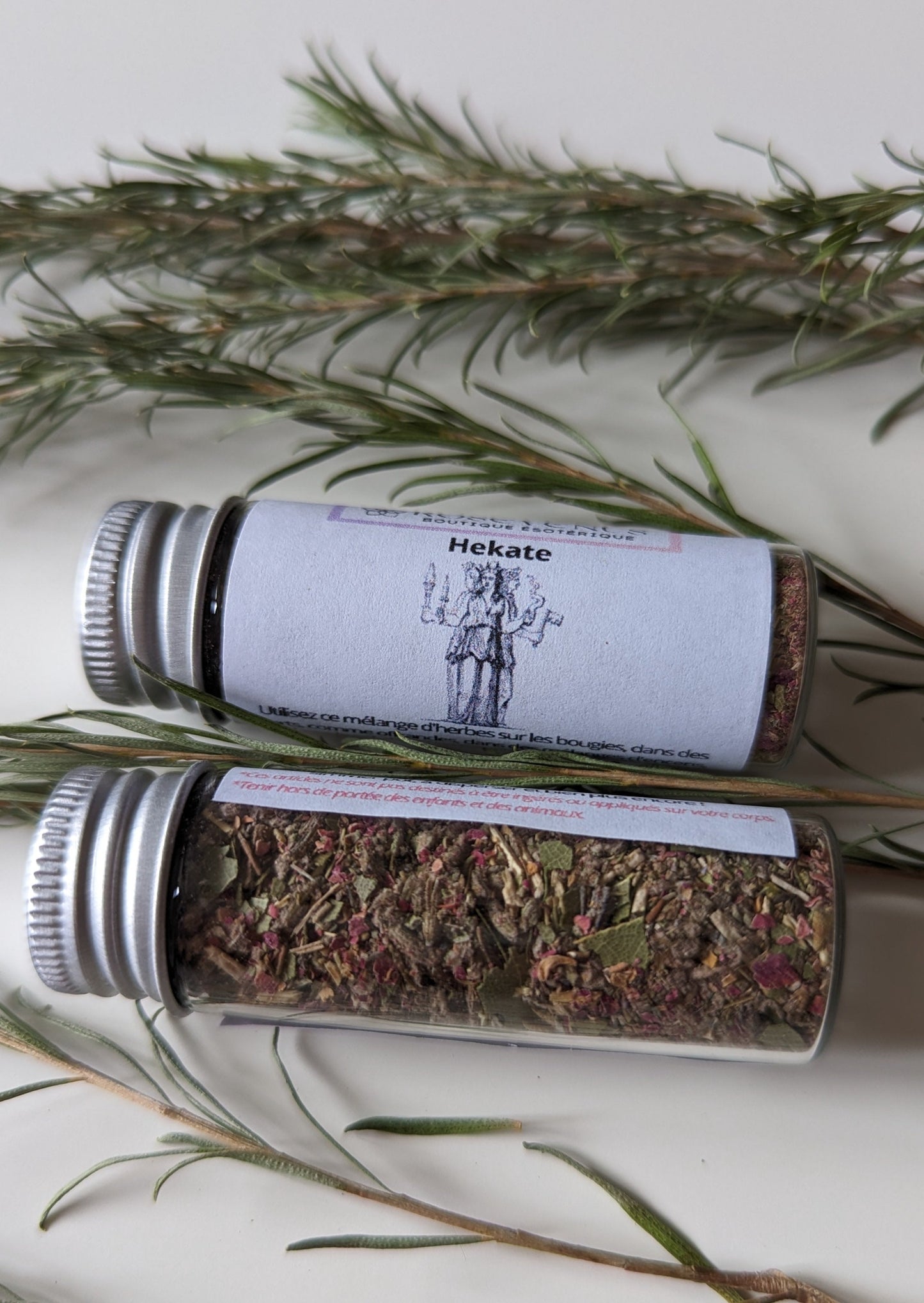 *Mélange d'herbes en poudre - Hekate