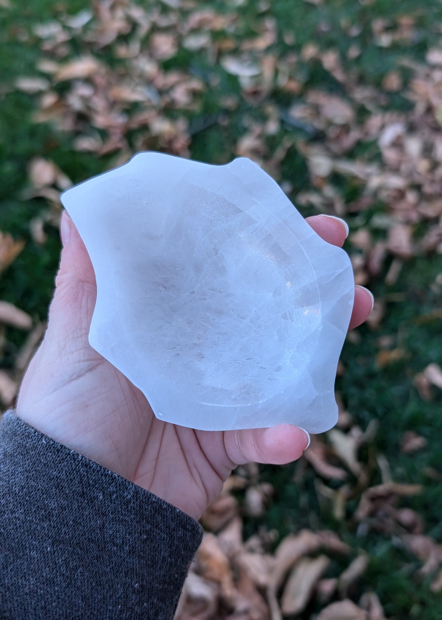 Bol en sélénite (satin spar) - feuille