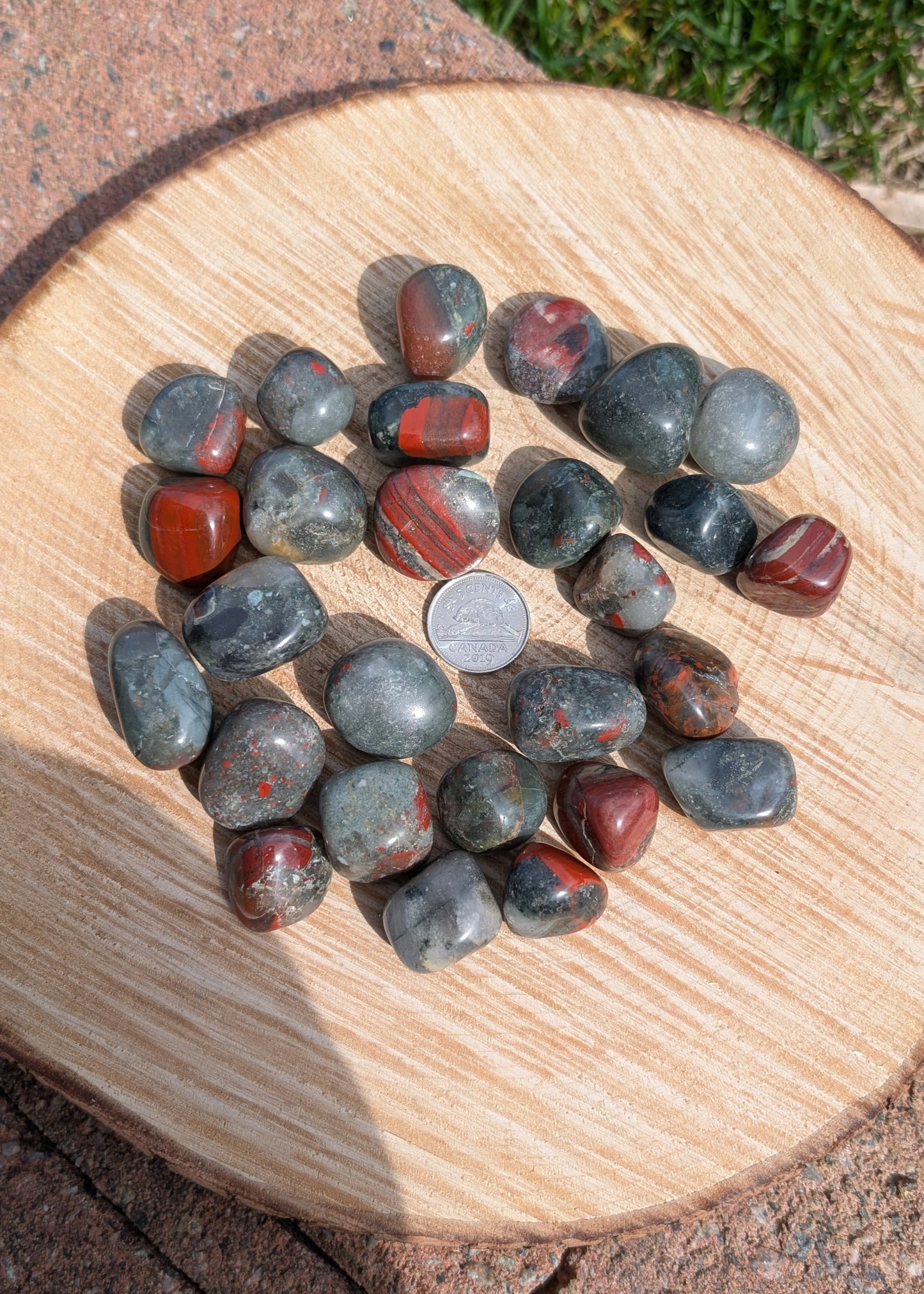 Africa bloodstone tumbled (héliotrope)