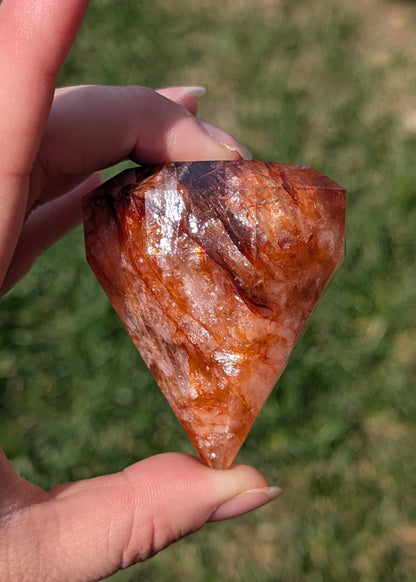 Quartz feu - Diamant (175G)